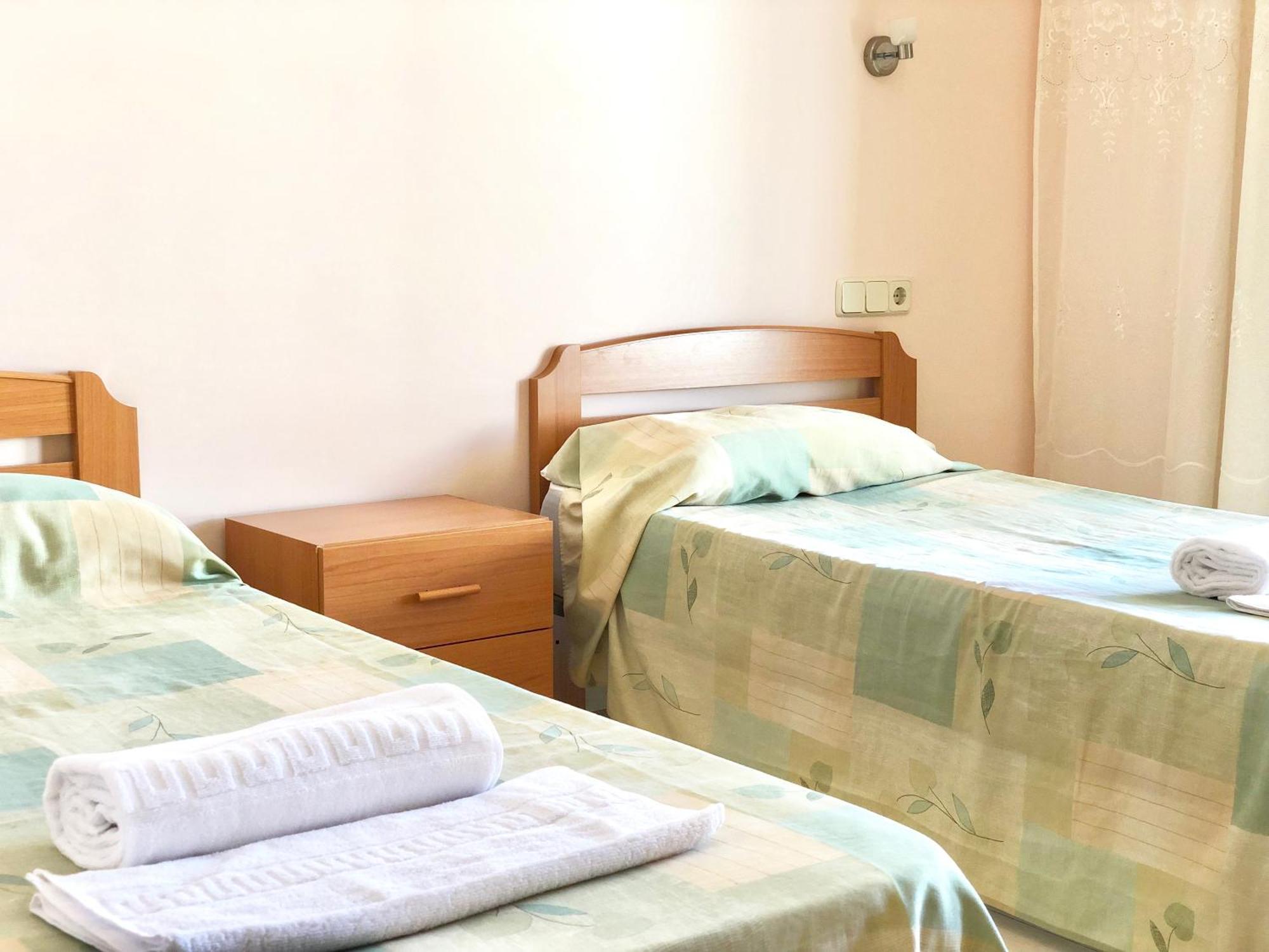 Apartamentos Benet Roses Zewnętrze zdjęcie