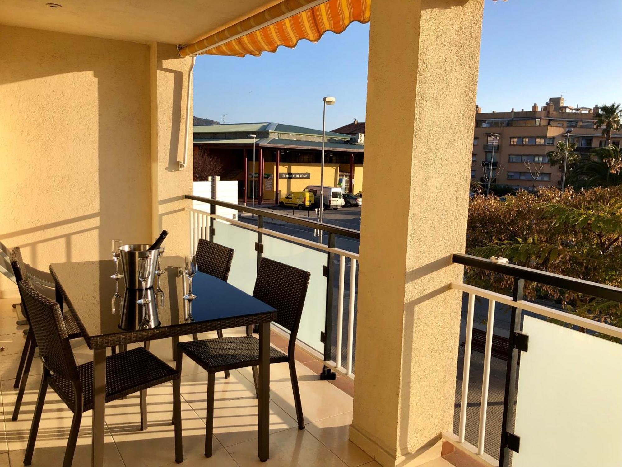Apartamentos Benet Roses Zewnętrze zdjęcie