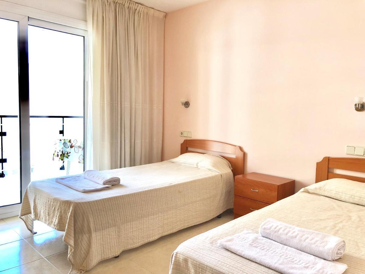 Apartamentos Benet Roses Zewnętrze zdjęcie